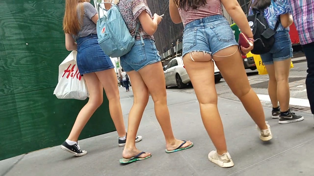 creepmiester420:  creepinonyou2: Ass too big for those shorts  Her ass devoured those