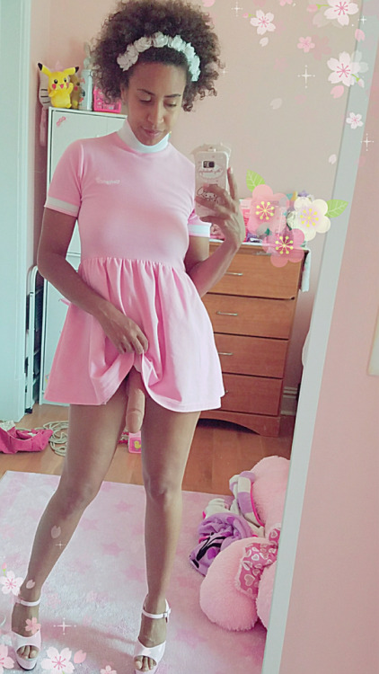 spankmylace: I love fucking cute girls ♡