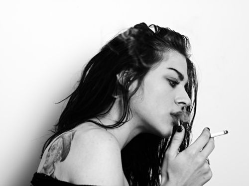 rihannamaterial: frances bean cobain ♡