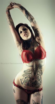 inked-dollz:  Inked girlInked girl on Twitter