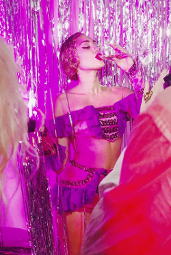 mileycyrusdaily:  Miley Cyrus photographed