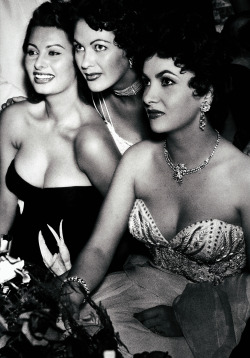 Fashionphotographyscans:    Year: 1954Models: Sophia Loren, Yvonne De Carlo &Amp;Amp;