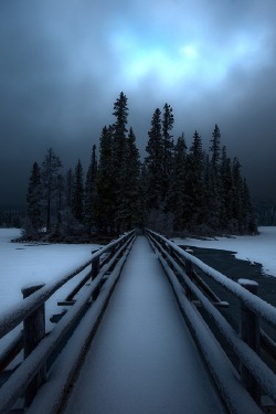 Ponderation:  Pyramid Lake Island By Hbmejiaphotography 