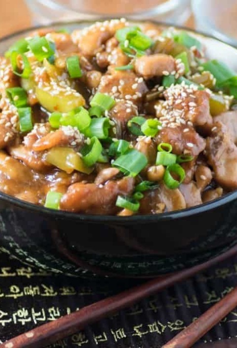 Slow Cooker Asian Cashew Chicken