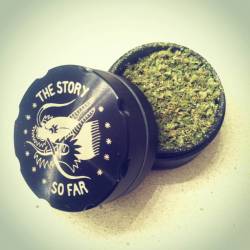 tssfcentral:  ooidevin:  My new grinder :p