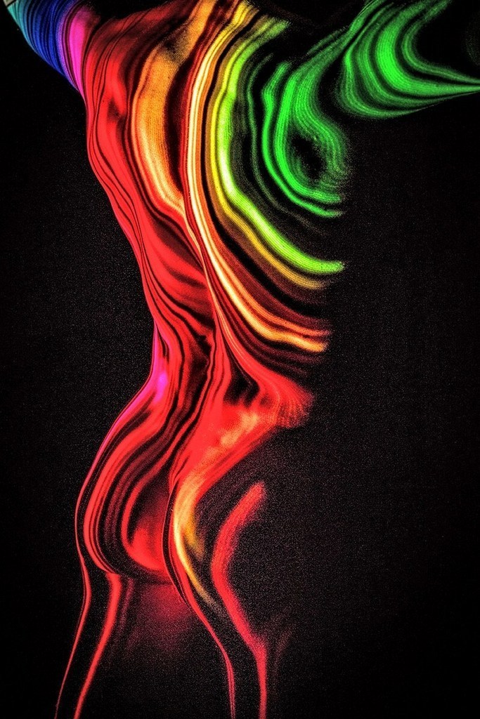 justlikeastare: titisuperstar:    NEON  