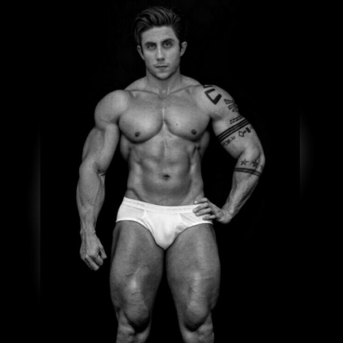 whitepapermuscle:  Andres Vergel