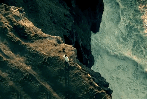 jacintatveit:  Happy St. Patrick’s Day weekend!From a 2003 Guinness Commerical: x