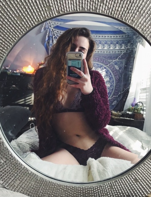 0vertired:a bit of a slut for marooooon:)
