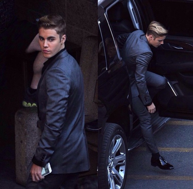 keeping-up-with-bieber:  Justin Bieber: 