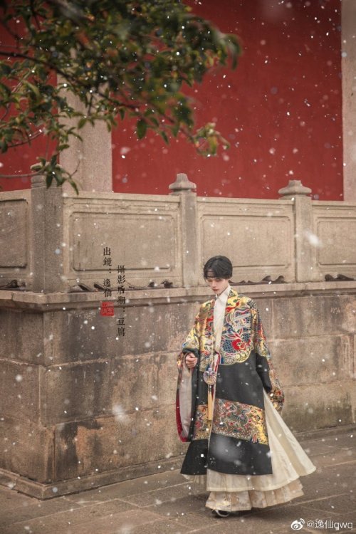 hanfugallery:chinese hanfu in ming dynasty style by 逸仙qwq