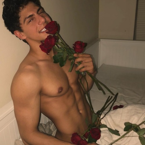 P E A C H