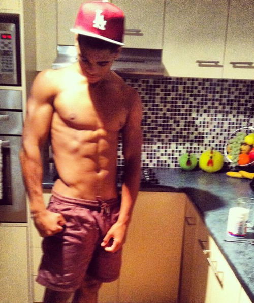 fitboys: Online here (18  nsfw) 