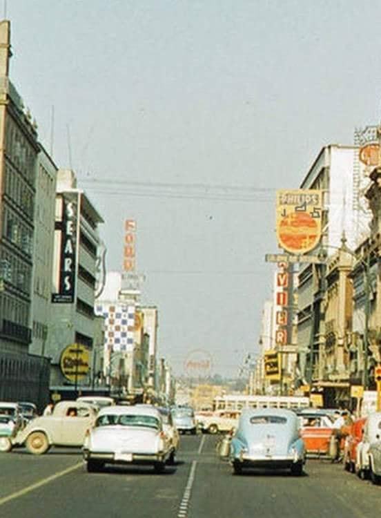 cazadordementes:    Guadalajara en la década de los 50s.