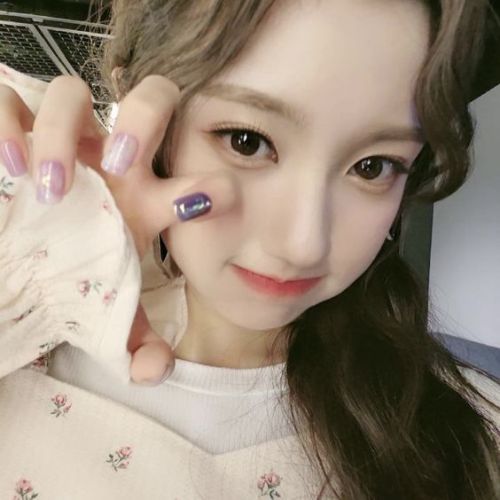 chaeneuu - ໒ྀི꒰ ◞ ◟ ꒱ྀིა