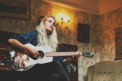 straaahlekind: via the official Facebook page of the End Of The Road Festival. 