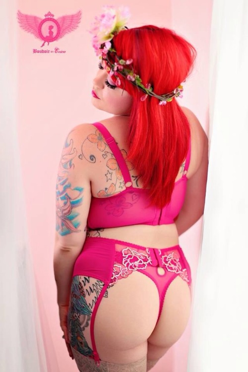 cortneymaylee:  Cortney Maylee , https://www.facebook.com/cortneymaylee , by Boudoir by Erica