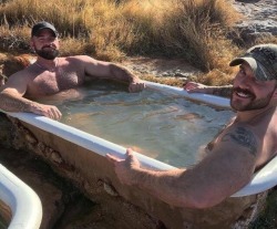 thenewutahbear:  redneckbromance:Check out my my new Tumblr blog! Http://thenewutahbear.tumbler.com