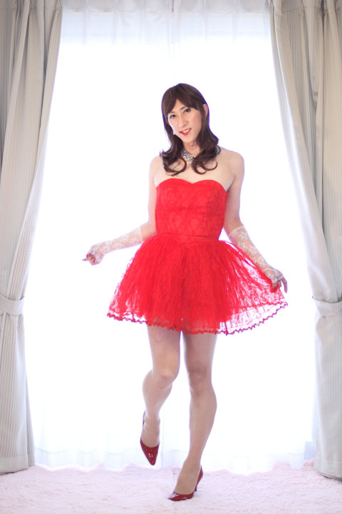 Crossdresser in red dress Sissy Porn