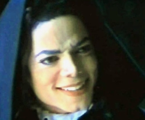 Omg Moonwalkers where is this picture from like i need a link to the video or whatever because I love this picture!!!!