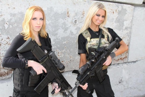 Porn photo sexygungirls:  Left: Lil Red Danger, RIght: