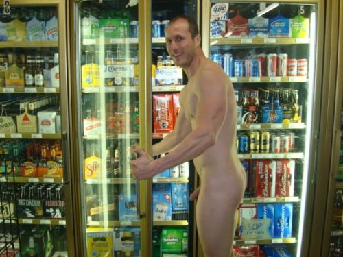 benstarknaked:Love this guy!
