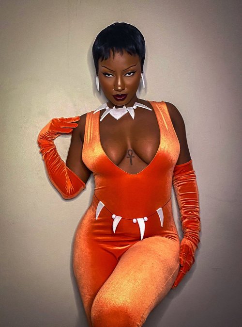 superheroesincolor: Vixen (Mari McCabe) #Cosplay by  Nitta Roze Cosplayer instagram  / twitter / bea