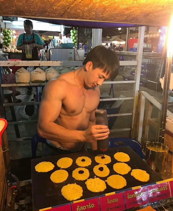 chicosguaposlindos:  Asían Hot Muscle - Klajomza
