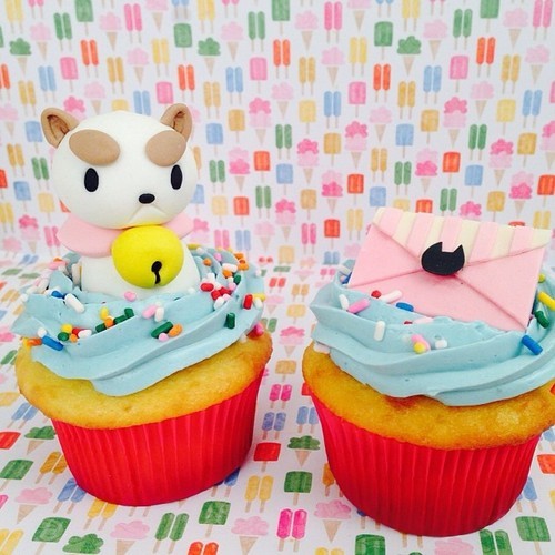 beeandpuppycat:  Nerdache’s PuppyCat Cupcakes From Ant Roman at Nerdache Cakes -