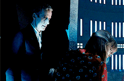 captryanclark:Doctor Who - 8x02 - “Into The Dalek”▬ The Doctor and his hands