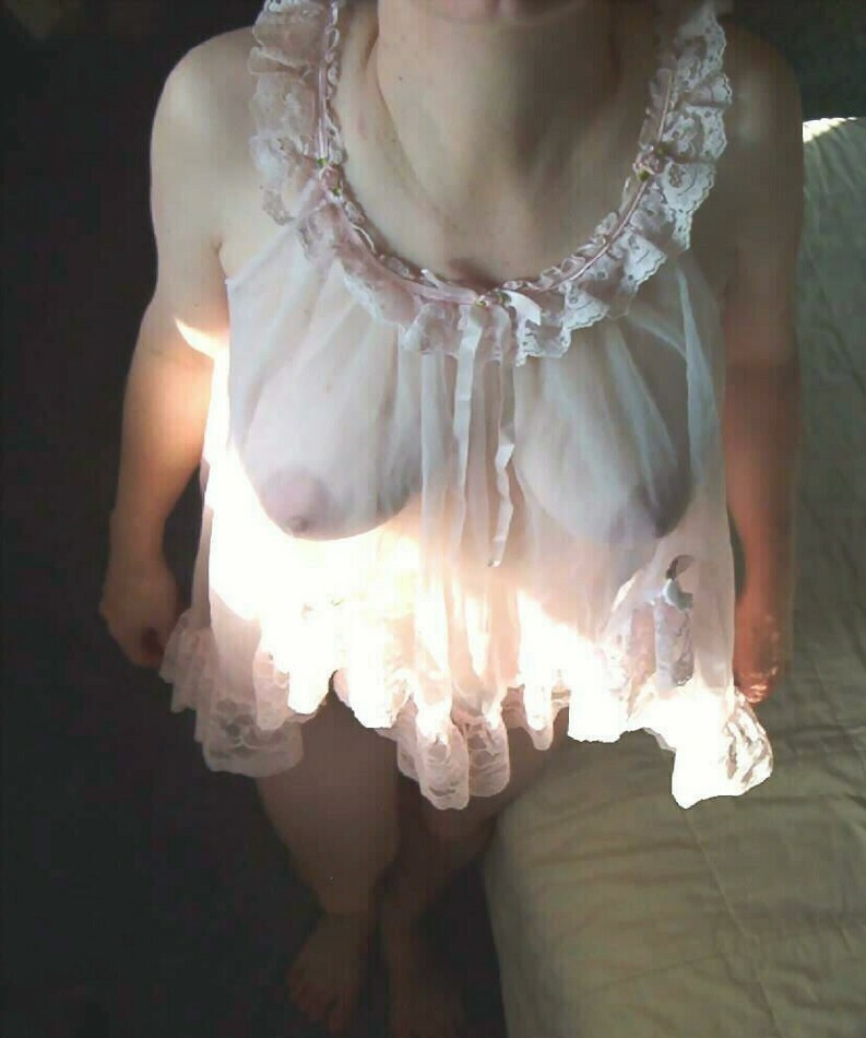 mommiescollection1953:  Lovely tits….. 