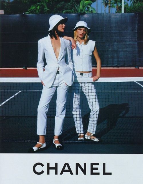 niuniuyork: Shalom Harlow and Amber Valletta by Karl Lagerfeld for Chanel Ad, Spring/Summer 1996