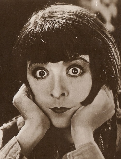 whataboutbobbed: Iris Verlag postcard of Colleen Moore