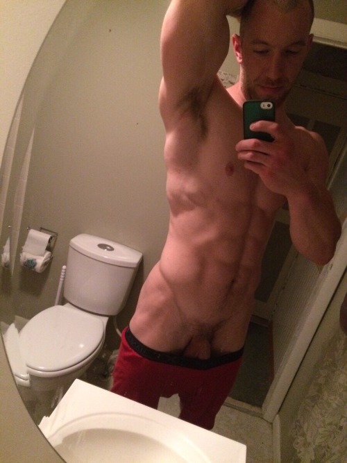 guysamateurcrap:  Follow me on: www.guysamateurcrap.tumblr.com and feel free to reblog from the Archive.
