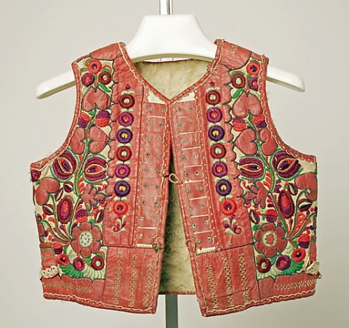 Wool and leather vest (late 19th century)