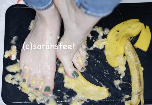 Here is a preview of a recent custom video that I made in which the theme is: preparing a loser-meal