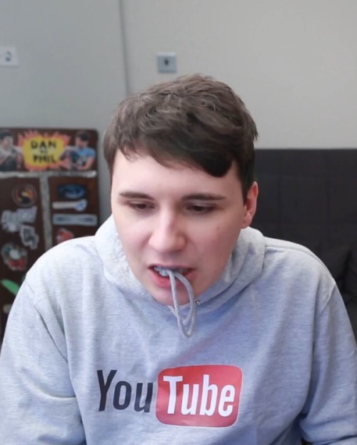 Dan + hoodie strings