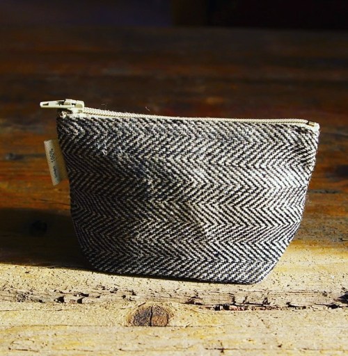 FOG LINEN WORK Tim Pouch in #herringbone available @peterfieldsberlin #pouch #homedecor #homegoods 