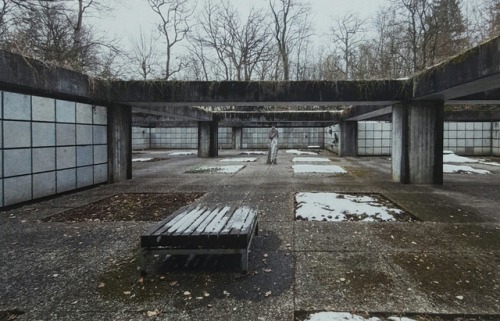 germanpostwarmodern: Urn Hall (1972) at Meisenhard Cemetery in Olten, Switzerland, by Barth &amp