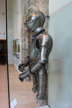 barbucomedie:  Austrian Composite Three-Quarter Armour from 1535-1550The helmet, breast and backplates, leg and arm defenses were made in 1535 Michael Witz of Innsbruck for the Hapsburg King, and later Emperor, Ferdinand 1st (1503-64).The double-headed