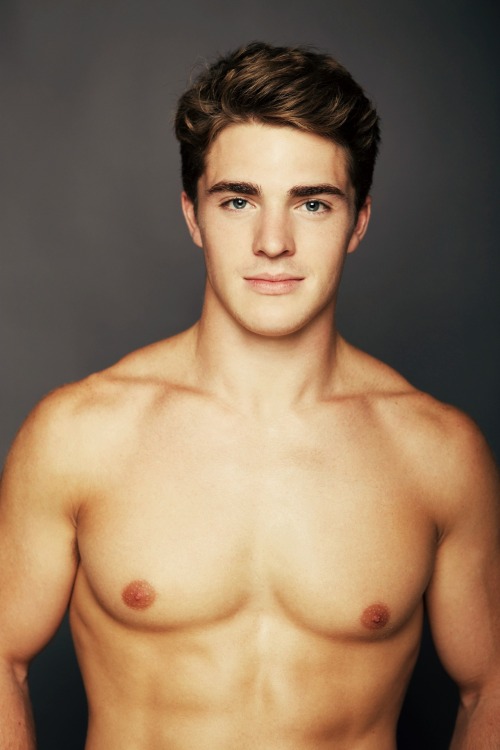 takemetobedandlosemeforever:  Spencer Neville