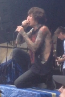 oli is beautiful ugh