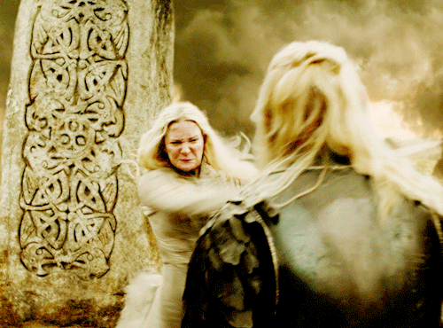 Galadriel Besting Sauron