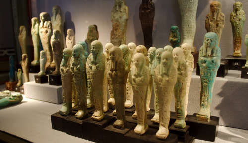 ancientart:Egyptian shabti figures. Also known as ushabti, shabti were funerary figurines used in An