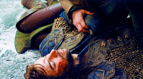 silvan-captain:When Tauriel loses Kíli there is very much a connection, about what that loss is abou