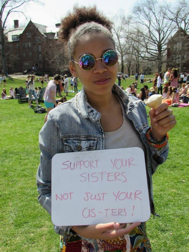 smartgirlsattheparty:  lgbtqblogs:  Mount Holyoke Students Advocate For The Inclusion