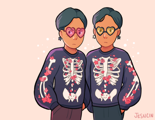 Skelesweater Sisters yeaa! We’re just excited for Skeleton Season :V sweater design by @snowlattess~