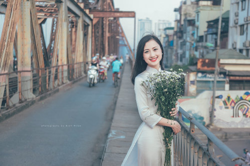  Vietnamese long dress (Ao dai) bởi Beauty Collection Qua Flickr: Photo backup https://flic.kr/s/aHs