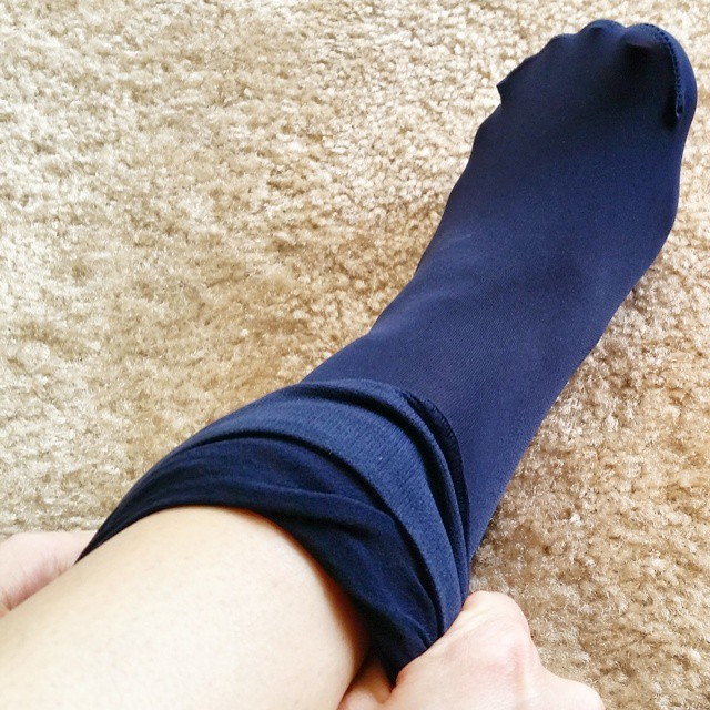 herhosiery:  Wearing my @hueofficial seamless tights today! Xx #tights #ootd #tightstuesday