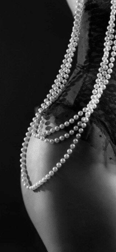 XXX :When she wears her pearls ♥️ photo